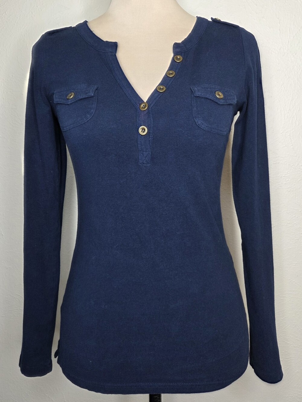Color Story Navy Blue Military Henley Top Fitted Stretch Epaulet Y2K Style M